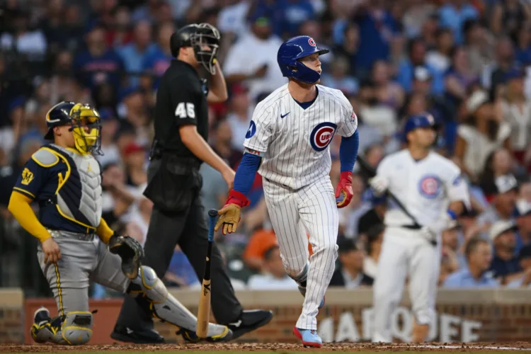 Crow-Armstrong hits 39th homer, Cubs beat Brewers 2-1